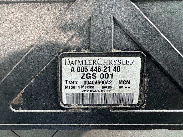 Mercedes Benz OM460LA Engine Control Module ECM ECU A0054462140