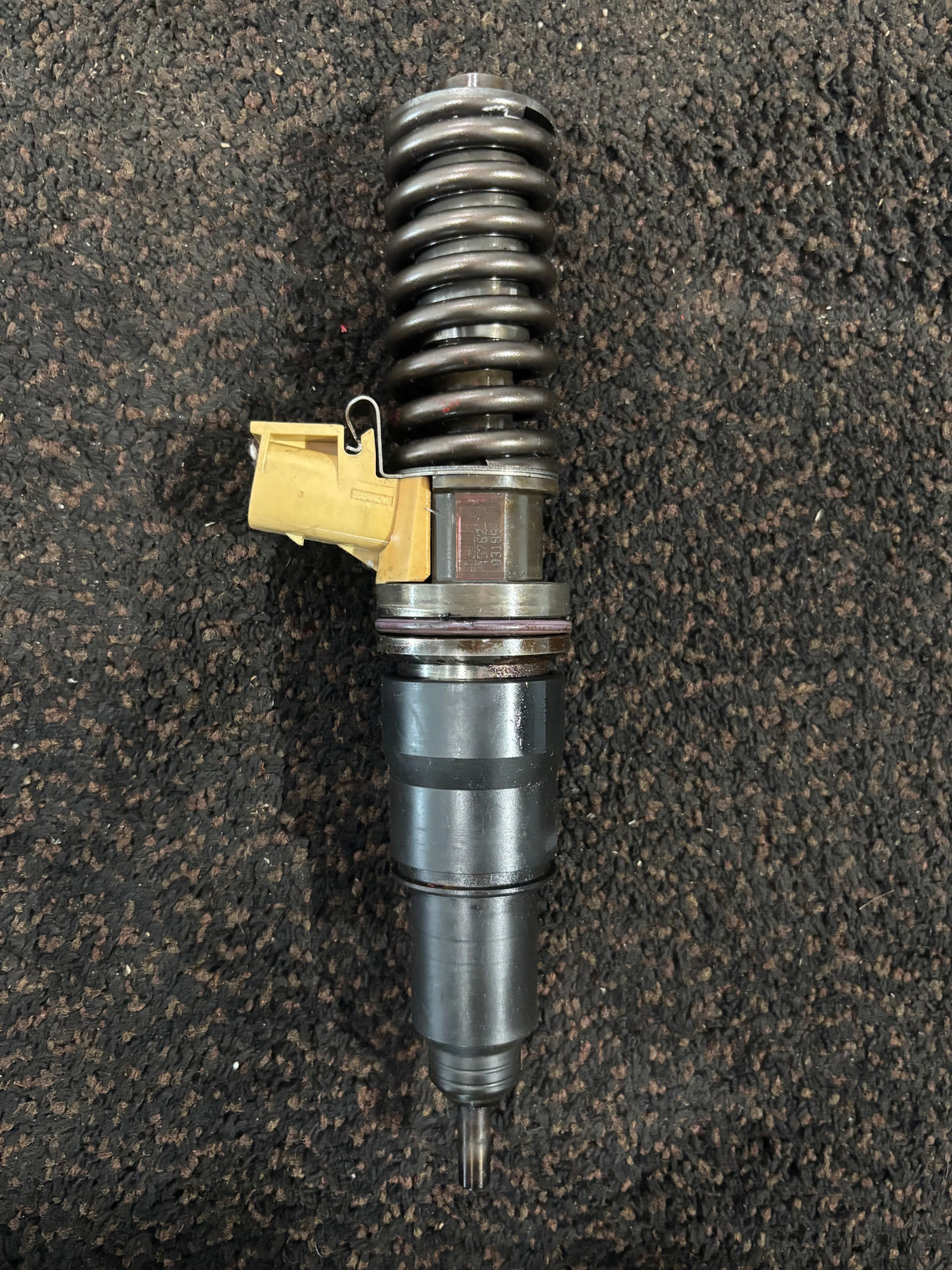 Mack MP7 MP8 Volvo D11 D13 D16 Fuel Injector 85013612 85013611 22027808 21458369