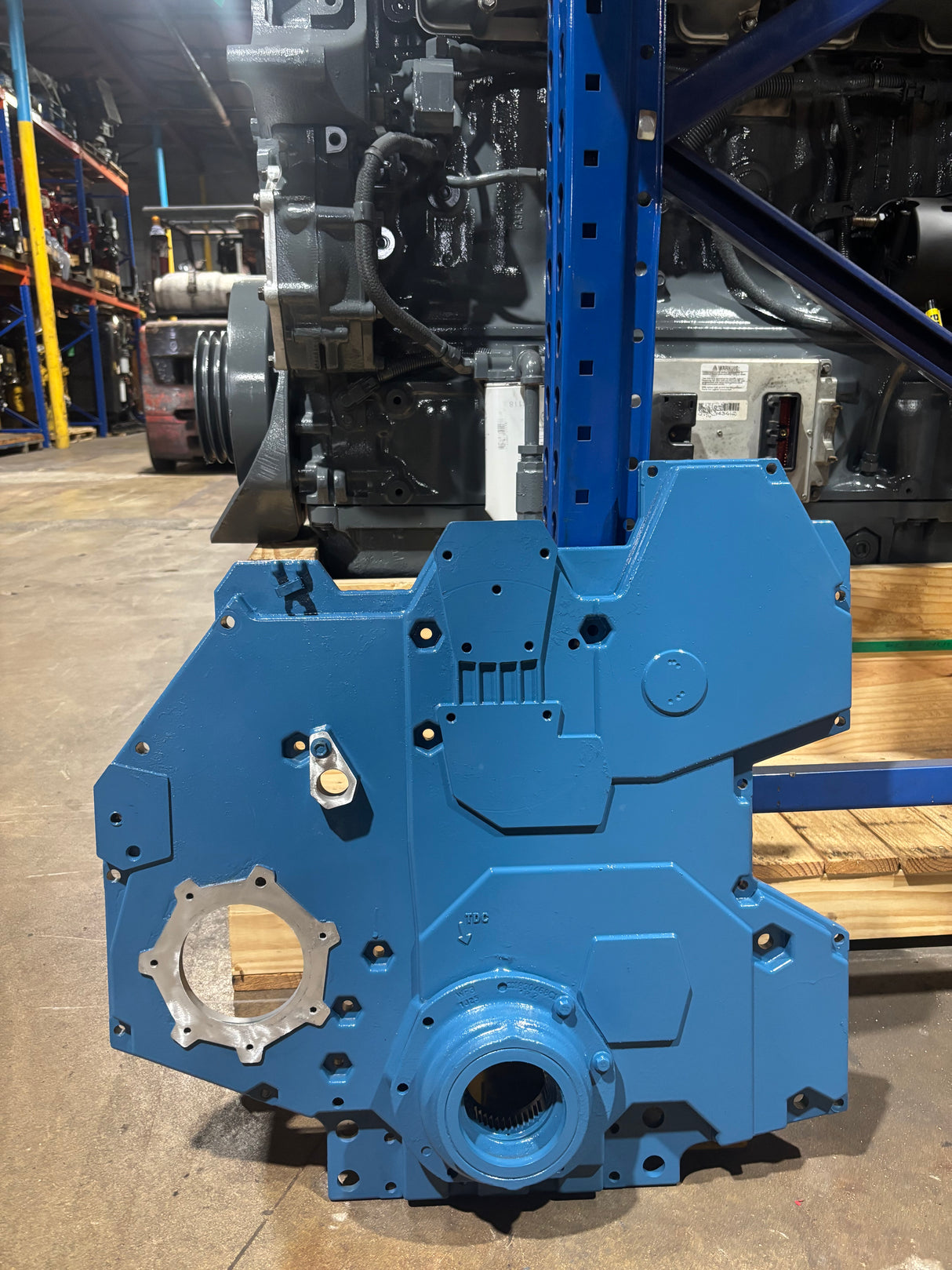 International DT466E DT530E Front Timing Cover with Oil Pump 1820465C4 1827851C1 1830468C1