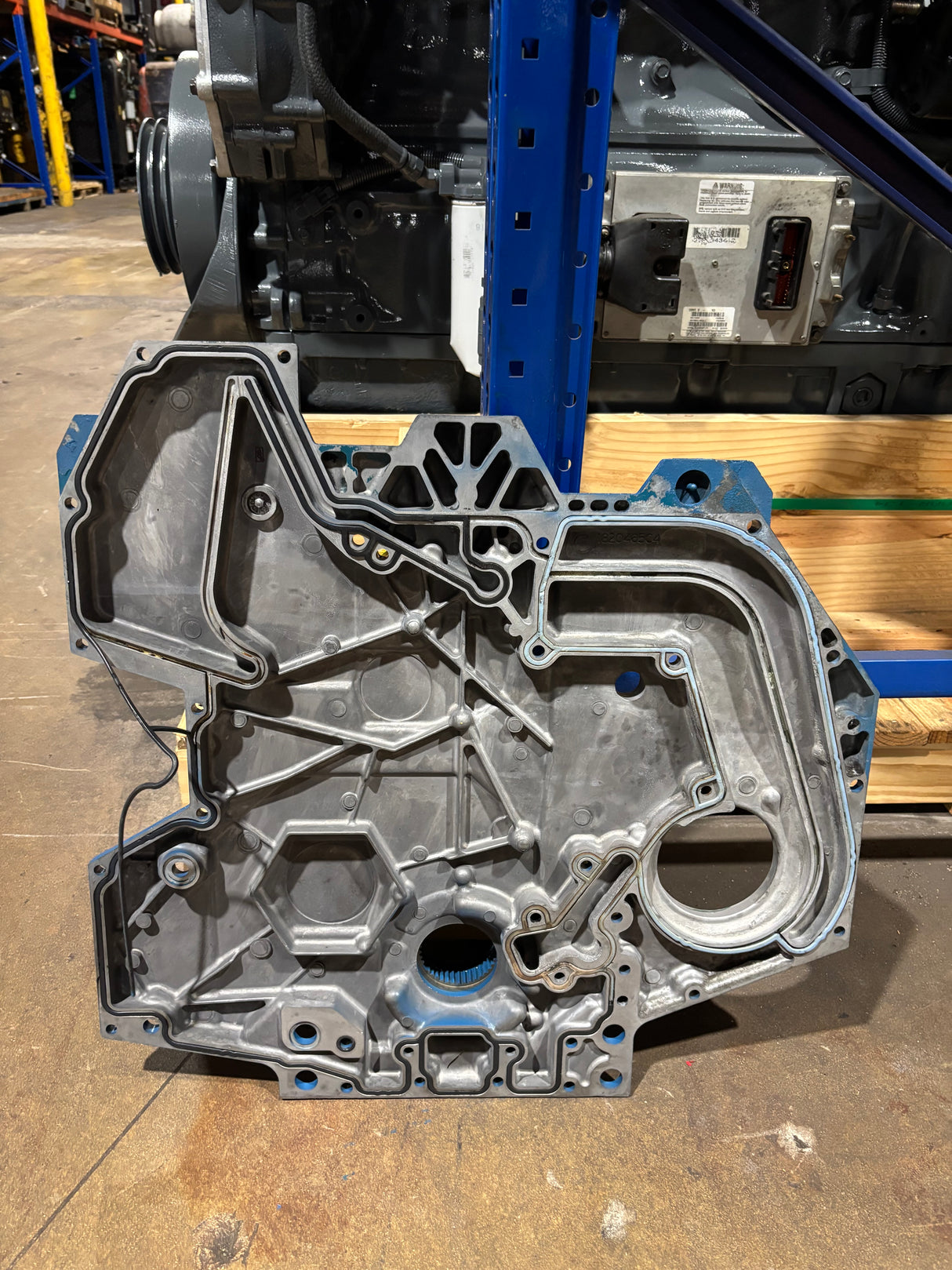 International DT466E DT530E Front Timing Cover with Oil Pump 1820465C4 1827851C1 1830468C1