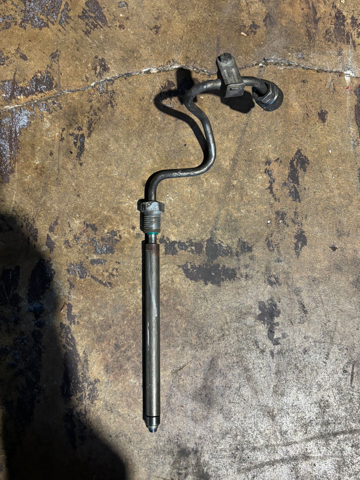 Paccar MX-13 OEM Diesel Engine Fuel Injector Line 1932625