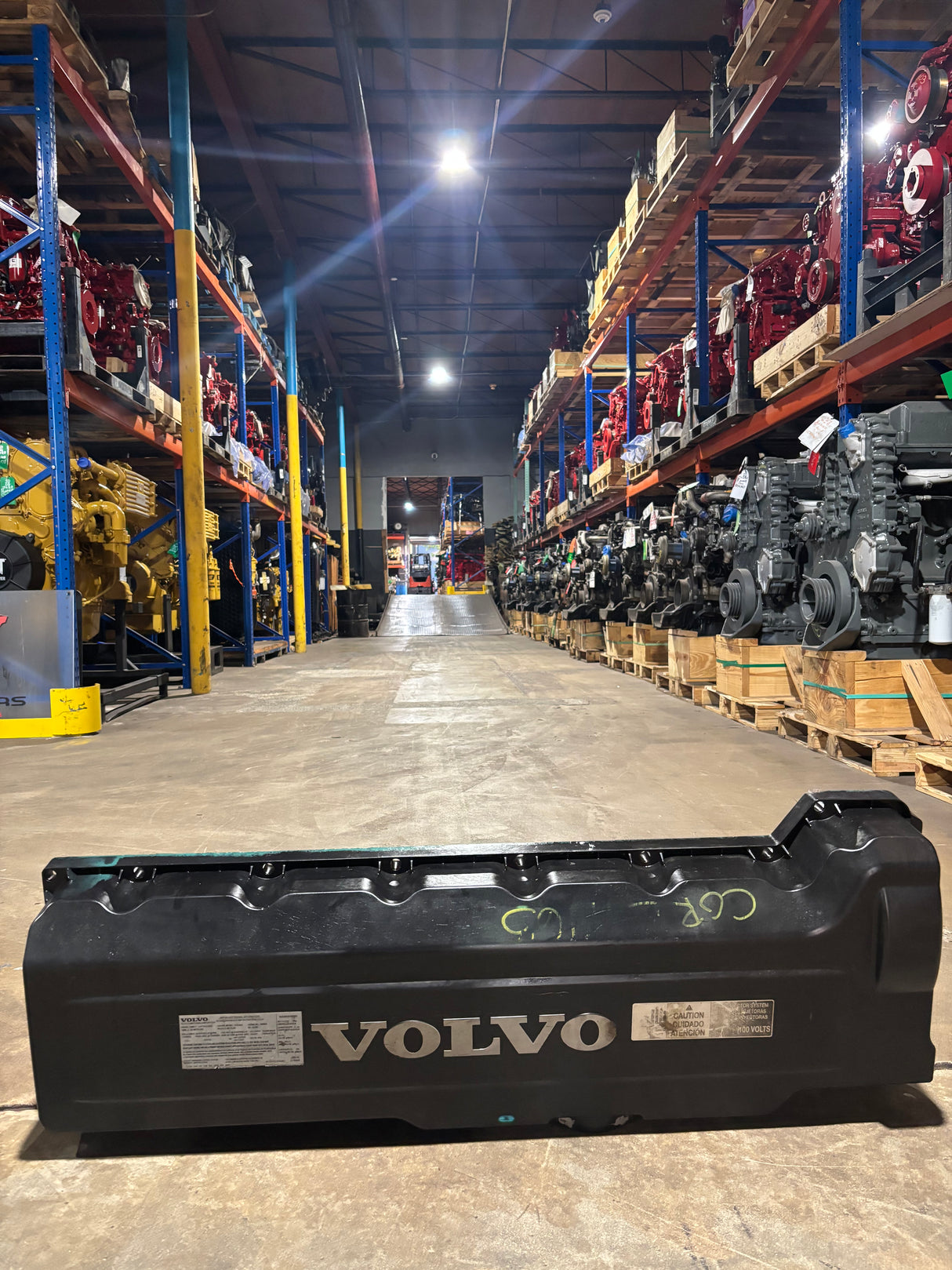 Volvo D13 OEM Diesel Engine Valve Cover 20740683