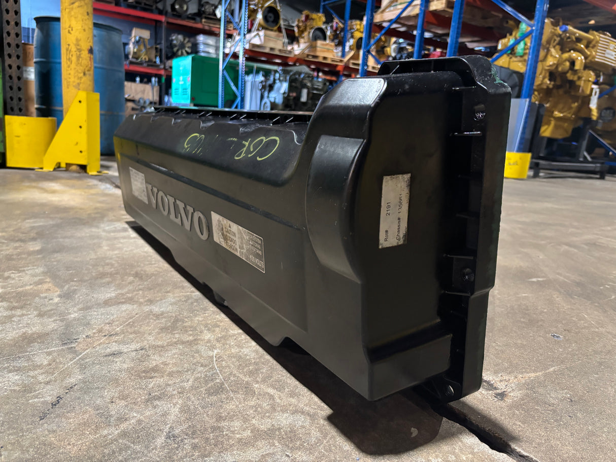 Volvo D13 OEM Diesel Engine Valve Cover 20740683