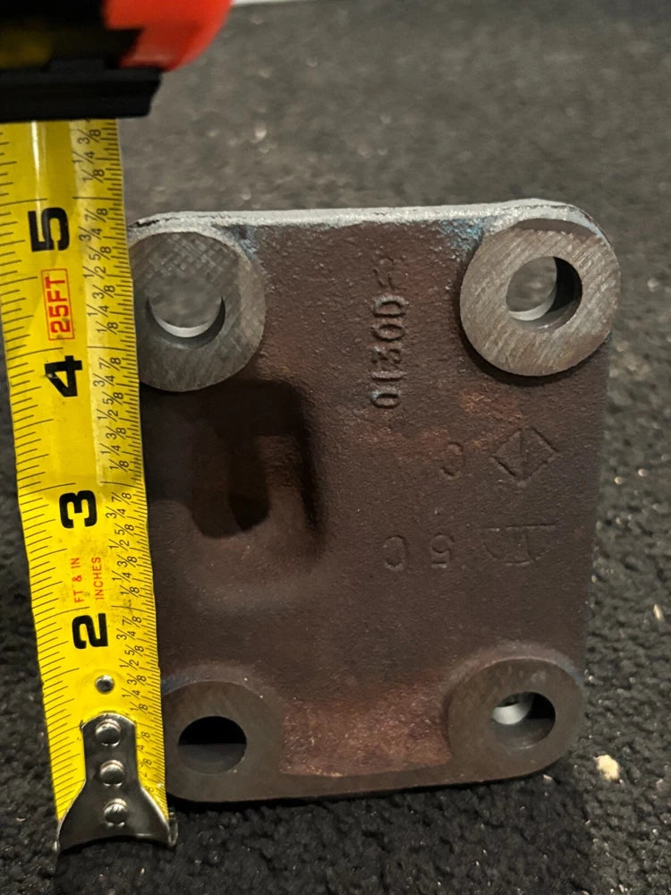 International DT466E DT530E T444 Diesel Engine Right Rear Mount 1664750C2