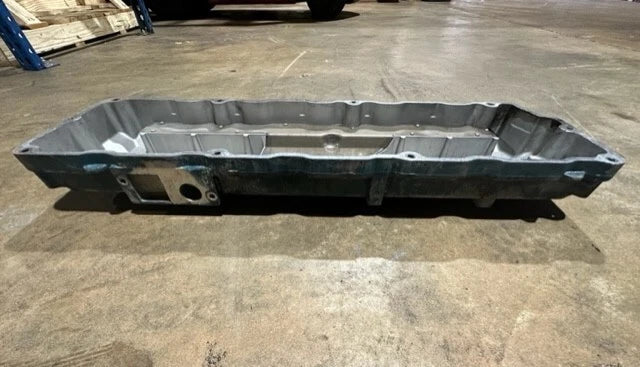 International DT466E Diesel Engine EGR Valve Cover, 1842336C2