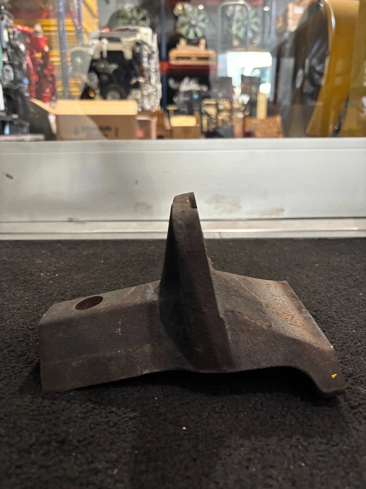 International DT466E OEM Rear Engine Motor Mount 1680023C2