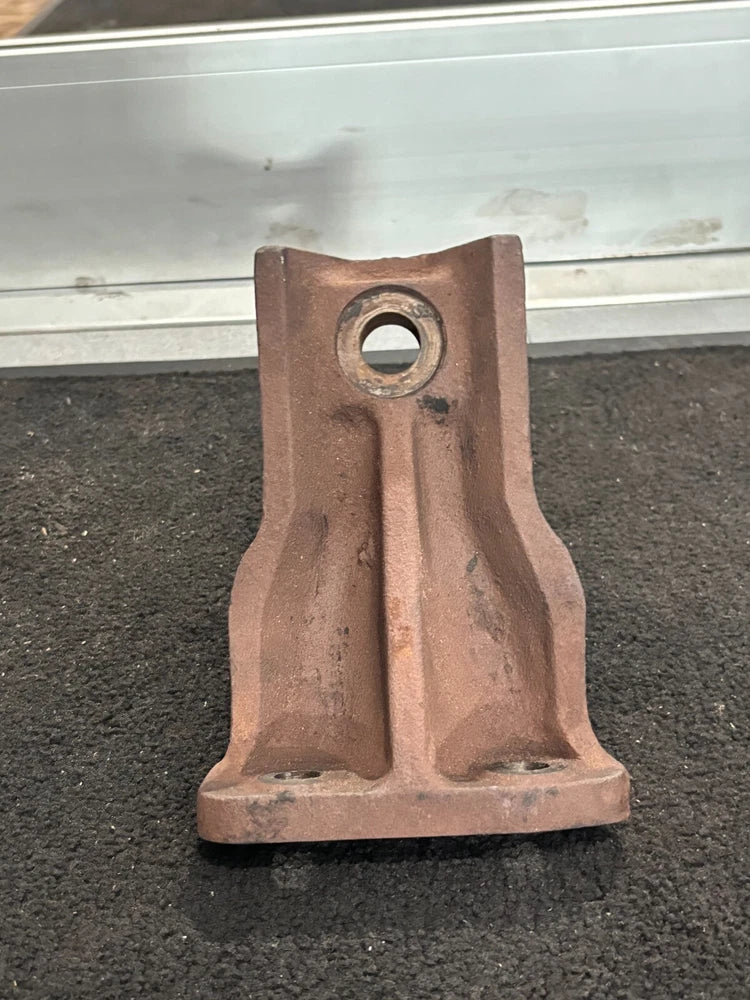 International DT466E OEM Rear Engine Motor Mount 1680023C2