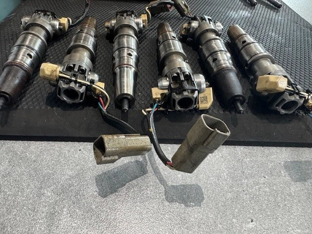 International Maxxforce 9 10 Diesel Engine Fuel Injectors 5010823R91 1848721C92