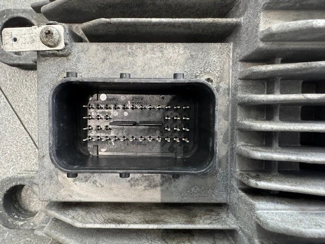 International Maxxforce 9 OEM Engine Control Module ECM ECU 1883086C9