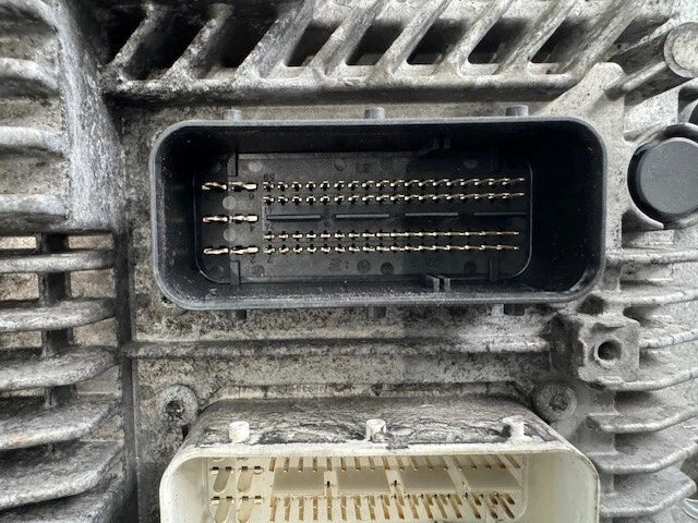 International Maxxforce 9 OEM Engine Control Module ECM ECU 1883086C91