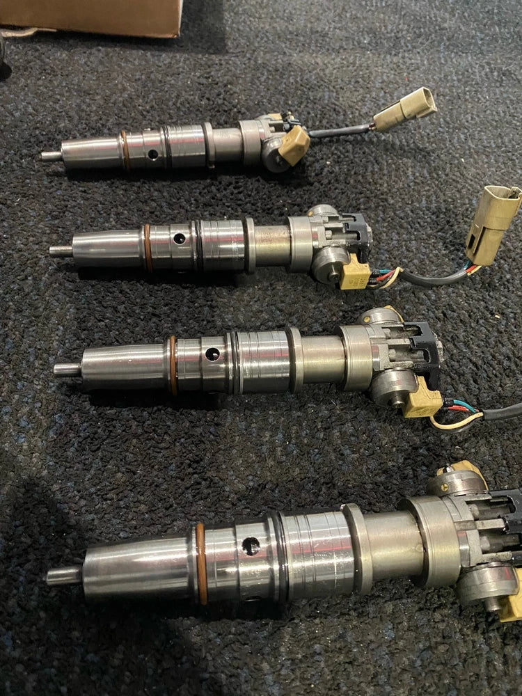 International Maxxforce DT Diesel Engine Fuel Injectors 4G5010715