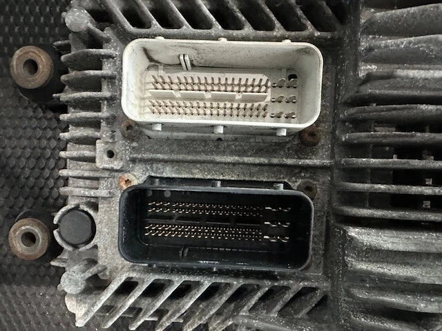 International Maxxforce DT Engine Control Module ECM ECU 1883086C91