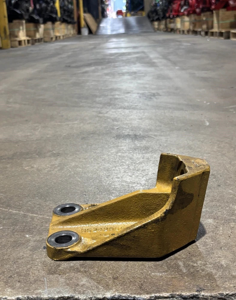 International Rear RH Mount for Caterpillar C15 Engine 3524296C1
