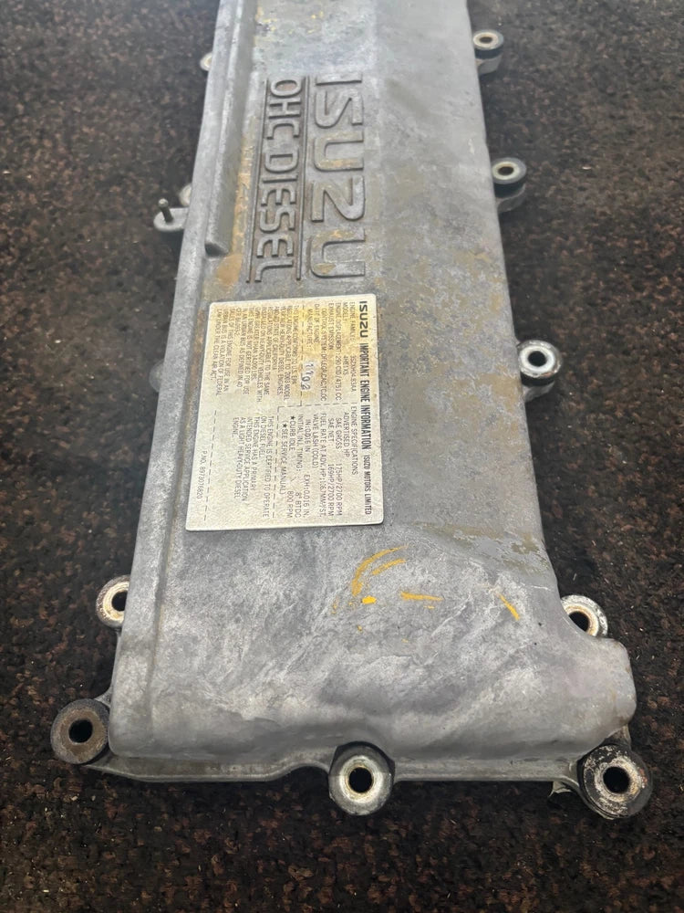 Isuzu 4HE1XS 4.8L Diesel Engine Valve Cover