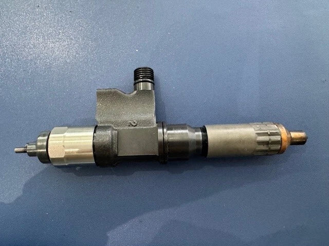 Isuzu 4HK1 6HK1 Diesel Engine Fuel Injector 5474 7035