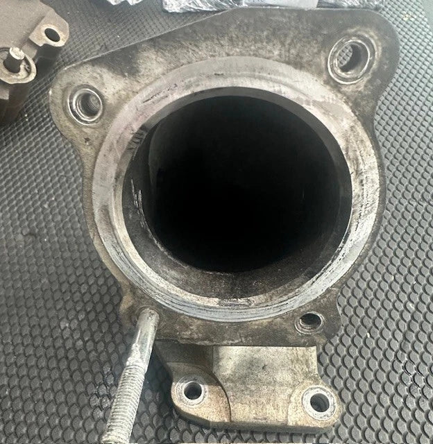 Isuzu 4HK1 Diesel Engine Air Intake Connector 1823, 0602