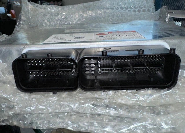 Isuzu 4HK1 Transtron Control Module ECM ECU 8981737782, 8981730421 01