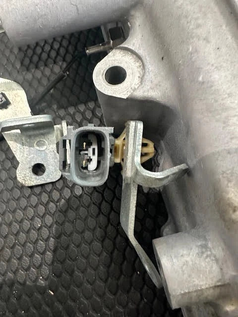 Isuzu Diesel Engine Intake Manifold 069430