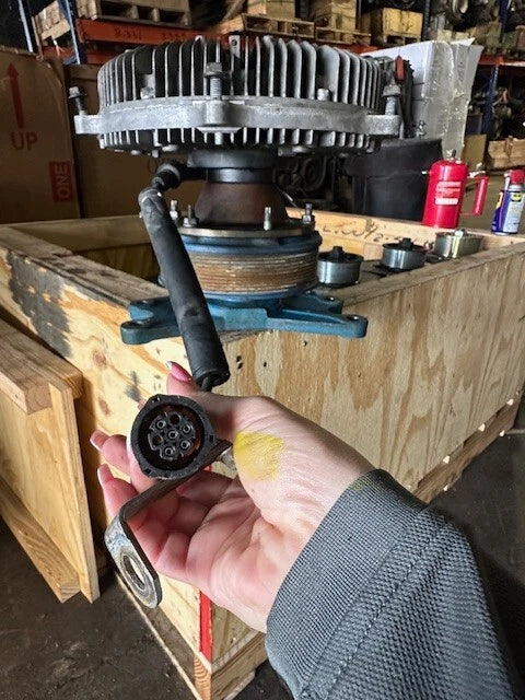 KYSOR OEM Electronic Fan Clutch for Detroit DD13 DD15 KYS020005012 010023588