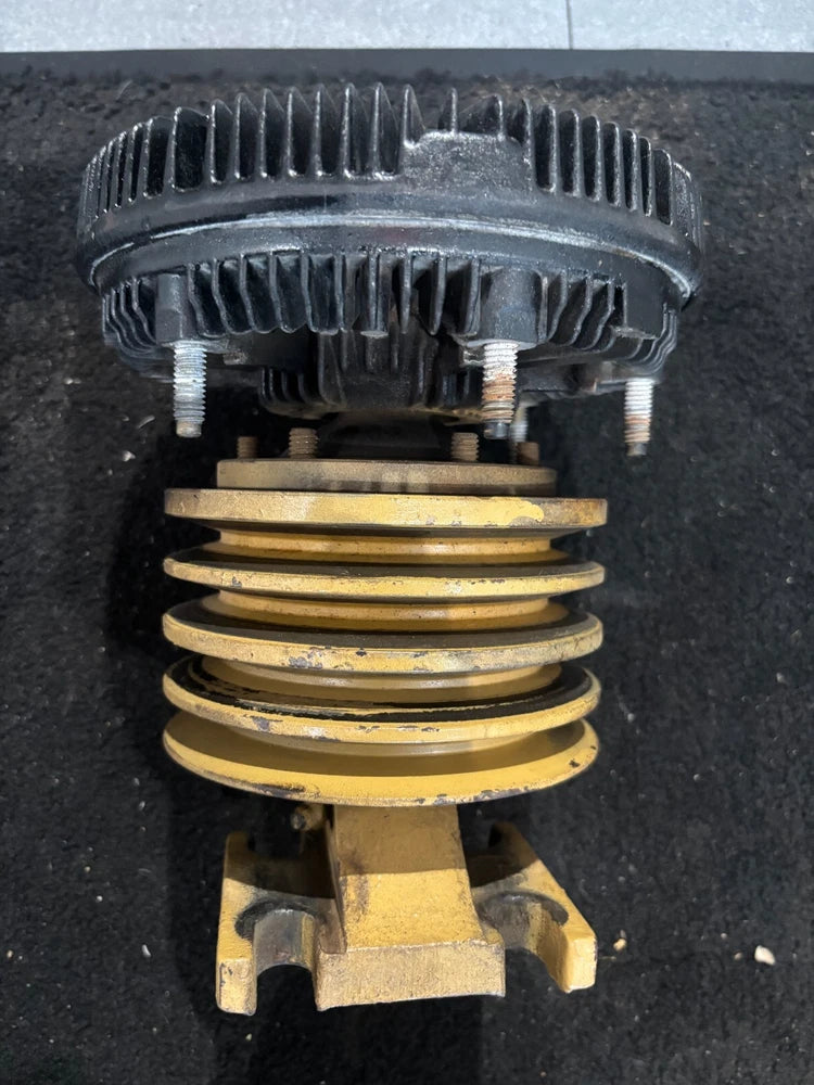 Kysor Fan with Pulley off Caterpillar 3208 E7HT-RA F3HT8625CA