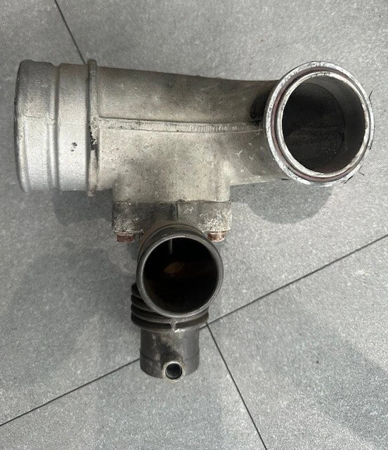 Mack MP8 Diesel Engine Turbo Air Intake Elbow 20948160