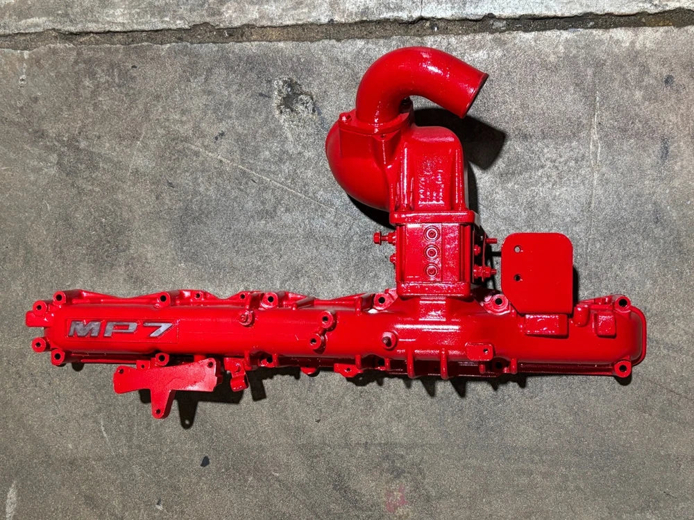 Mack Volvo Diesel Engine Intake Manifold 21299140 21017718