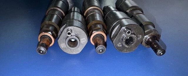 Mercedes-Benz Diesel Engine Fuel Injector 0432191488 0432191276 A0040178221