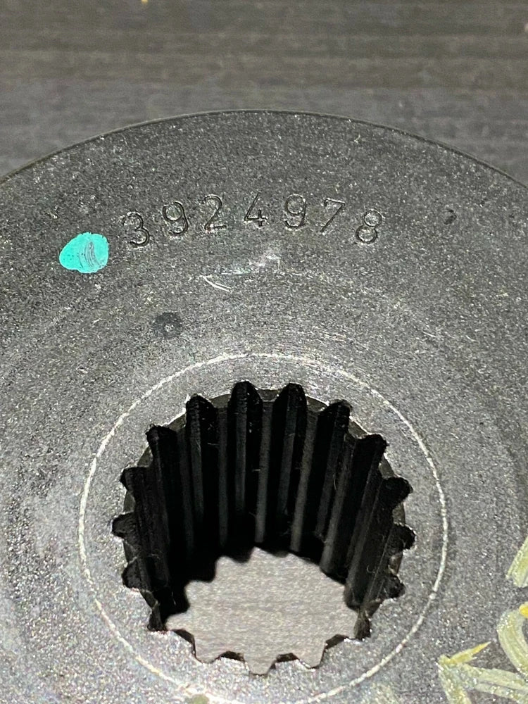 NEW OEM Cummins Alternator Pulley, 3924978