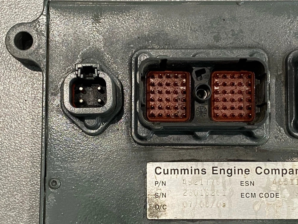 2005 Cummins OEM ISL Engine Control Module ECM ECU 4921776 4921797 CM850