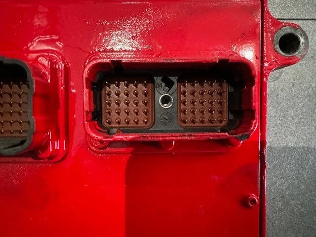 2006 Cummins OEM ISX Engine Control Module ECM ECU 3684009 3684008 3682729 CM870