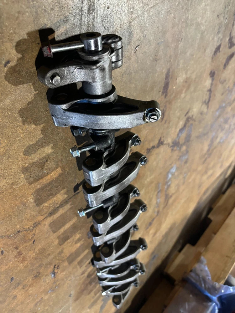 OEM 2006 Isuzu 6HK1 Diesel Engine EGR Model Rocker Arm Assembly