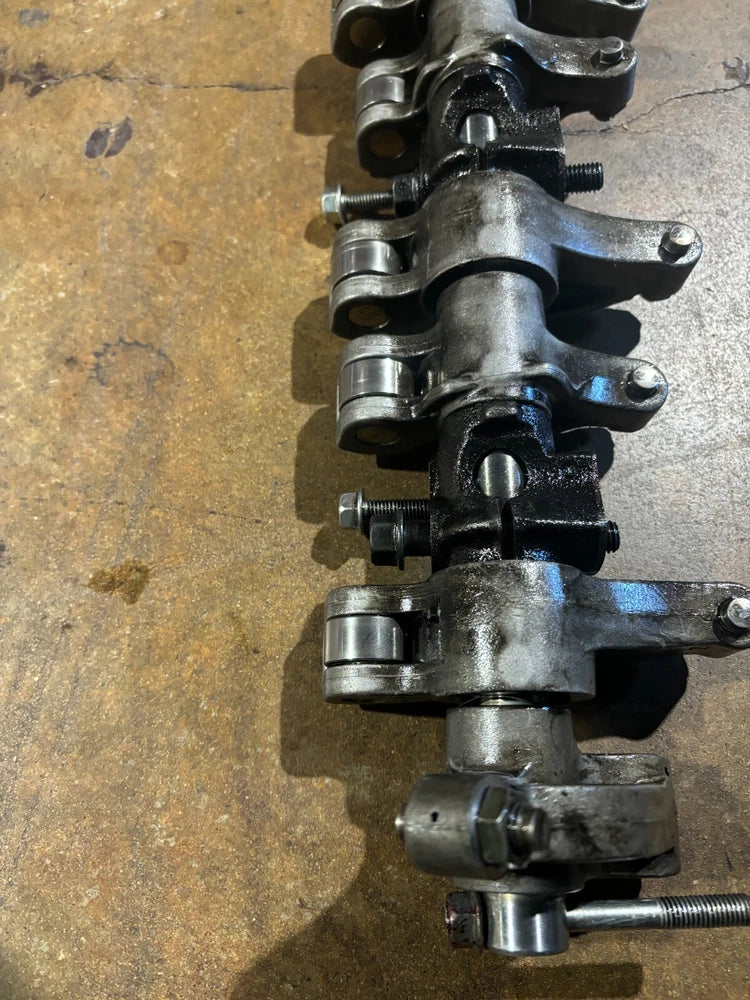 OEM 2006 Isuzu 6HK1 Diesel Engine EGR Model Rocker Arm Assembly