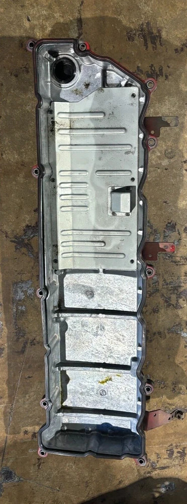 OEM 2006 Isuzu 6HK1 Diesel Engine Valve Cover EPA04