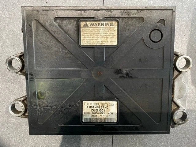 Mercedes Benz OM926LA OEM Diesel Engine Control Module ECU ECM A0044466740