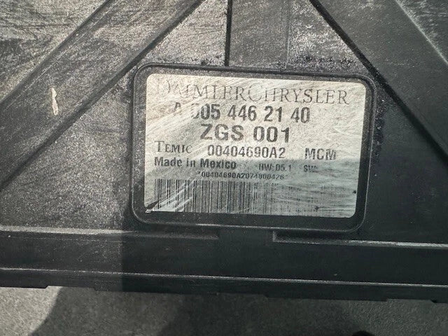 OEM 2008 Mercedes Benz OM460LA Engine Control Module ECM ECU A0054462140