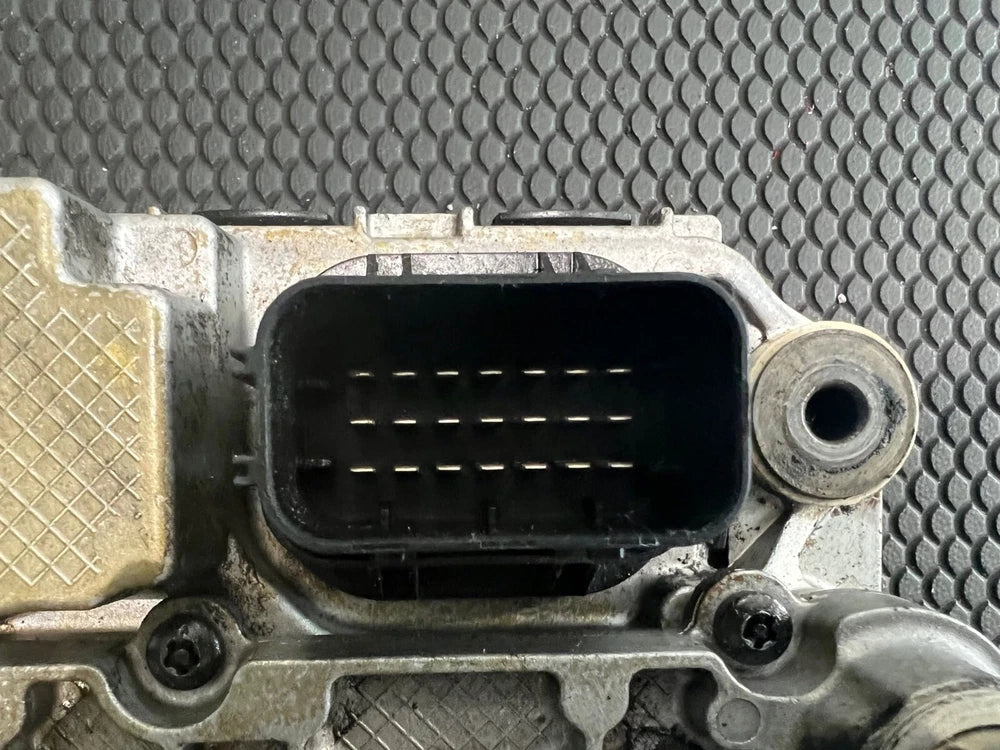 Detroit DD13 OEM Engine Control Module ECM ECU A0054467740 A0044463940