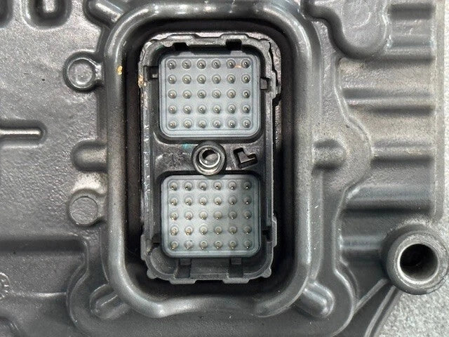 2010 Cummins OEM ISB6.7 Paccar PX6 Engine Control Module ECM ECM 4993120 4993121 CM2250