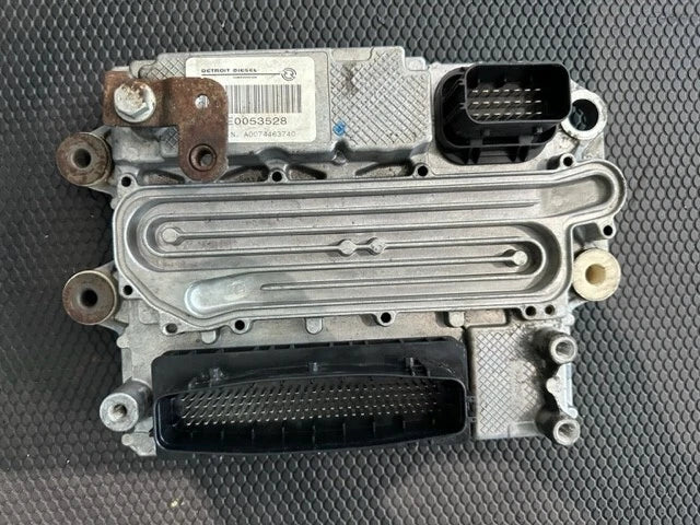 Detroit DD13 OEM Diesel Engine Control Module ECM ECU A0074463740