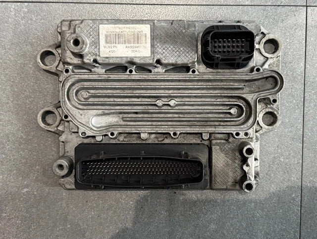 Detroit DD13 OEM Diesel Engine Control Module ECM ECU RA0024460135