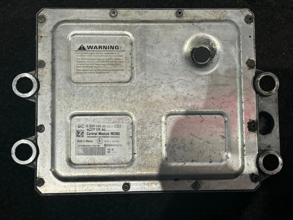 Detroit DD13 OEM Diesel Engine Control Module ECM ECU A0004466035
