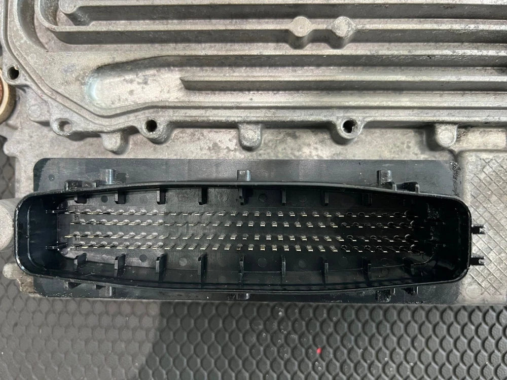 Detroit DD15 OEM Diesel Engine Control Module ECM ECU A0004466035