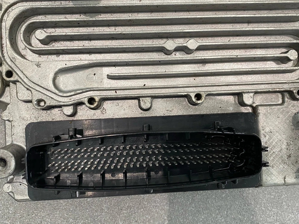 Detroit DD15 OEM Diesel Engine Control Module ECM ECU A0004467635