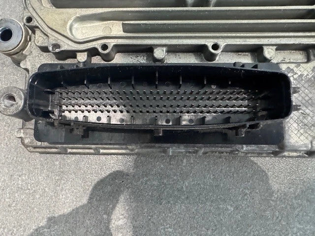 OEM 2012 Detroit DD15 Diesel Engine Control Module ECM ECU A0004467635