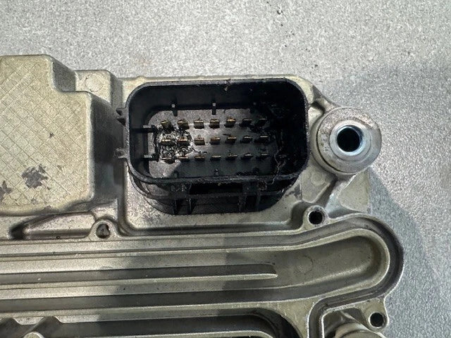 OEM 2012 Detroit DD15 Diesel Engine Control Module ECM ECU A0004467635