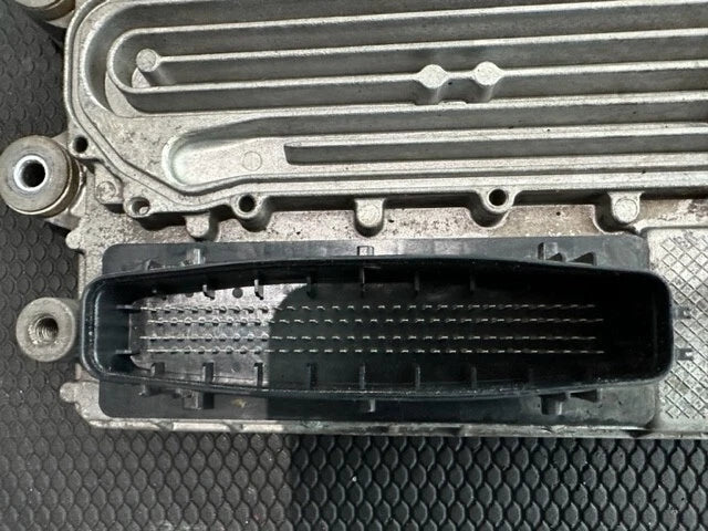 Detroit DD15 OEM Diesel Engine Control Module ECM ECU A0004469135