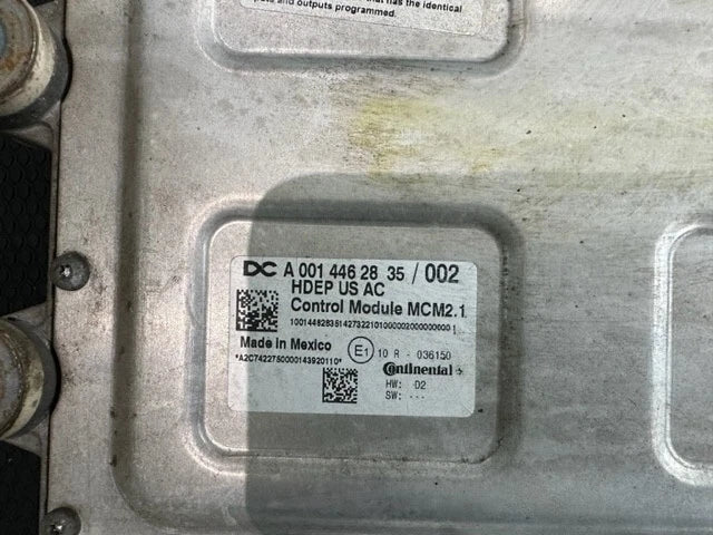 OEM 2014 Detroit DD13 Diesel Engine Control Module ECM ECU A0014462835