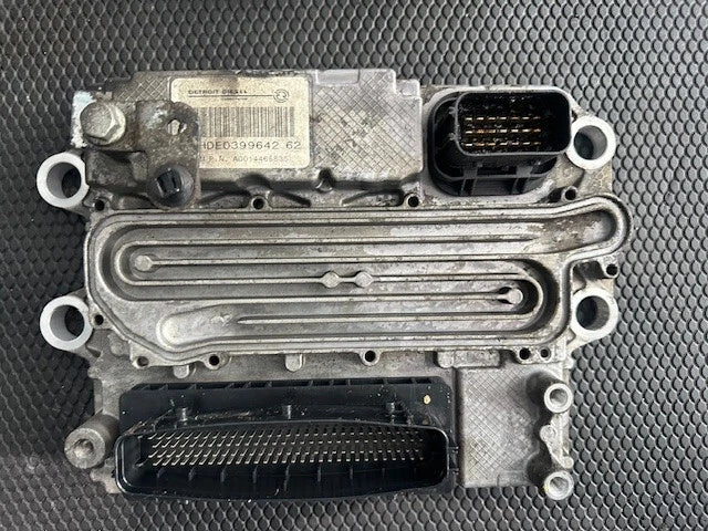 Detroit DD15 OEM Diesel Engine Control Module ECM ECU A0014465835