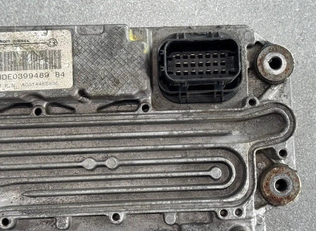 Detroit DD13 OEM Diesel Engine Control Module ECM ECU A0014465835