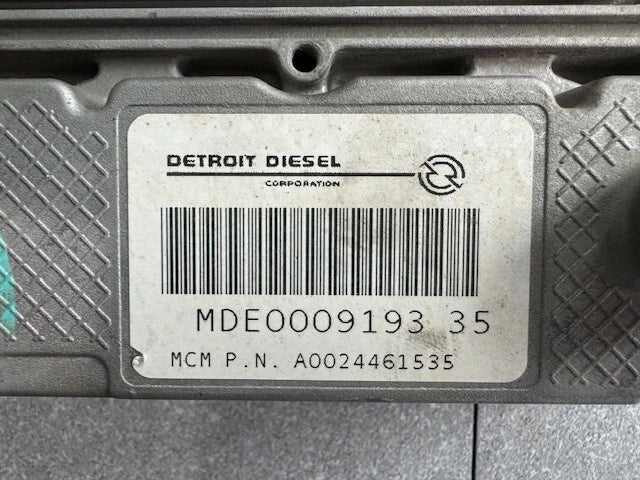 Detroit DD8 OEM Diesel Engine Control Module ECM ECU A0024461535
