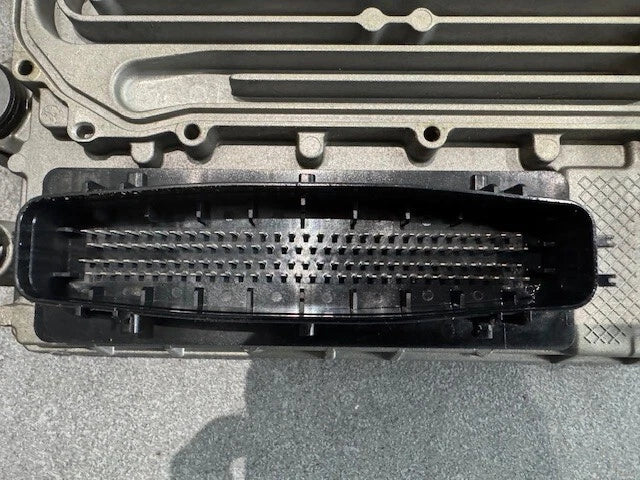 Detroit OEM DD13 Diesel Engine Control Module ECM ECU A0024460935